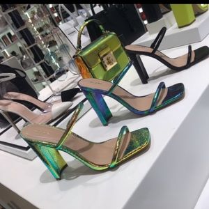 Meet your Posher, Ana